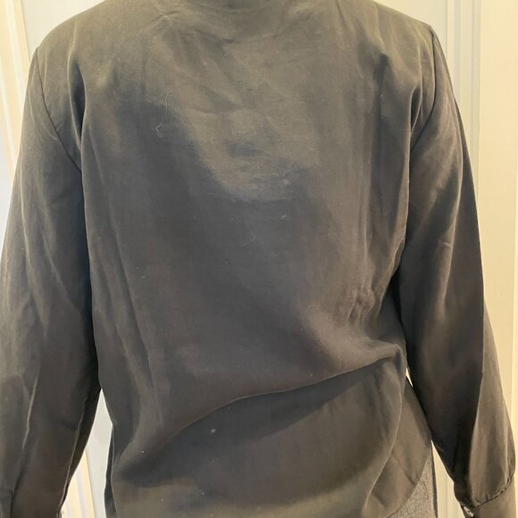 Black .Object shirt, assym tortoise sheel buttons; size EUR 36 (US 6); new - Picture 8 of 9